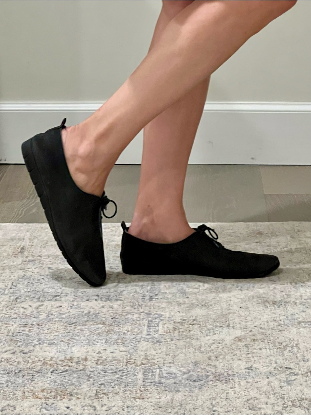 Hirica Black Suede Lace-Up Casual Shoes. Size 12